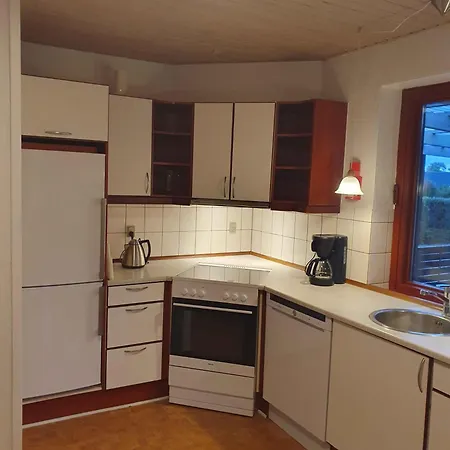 Lovely With Views Of Fields Hébergement de vacances *