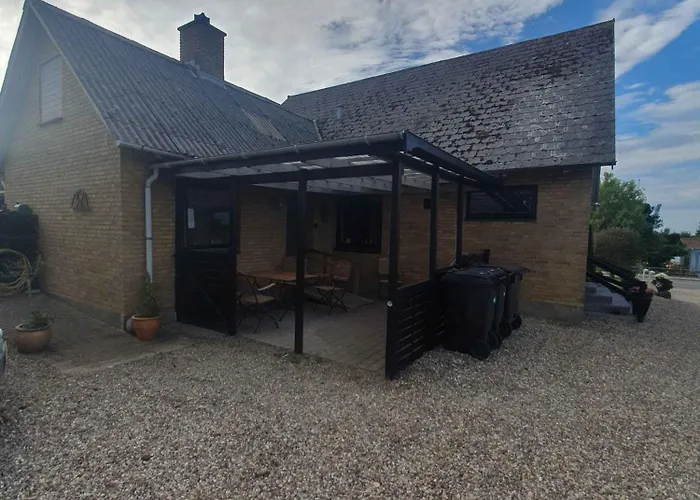 Holiday home Lovely With Views Of Fields Lebol