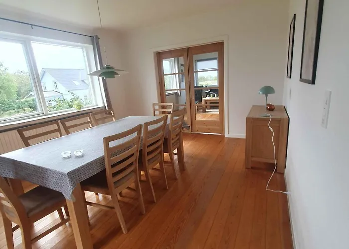 Holiday home Lovely With Views Of Fields *